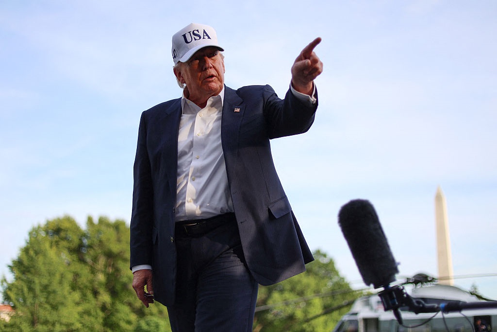 Фото для новини:Трамп чотири місяці веде перемови про контроль над Гренландією - ЗМІ