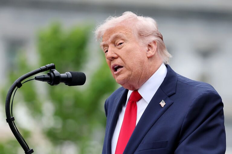 Фото для новини:Трамп незадоволений мирними пропозиціями Ірану