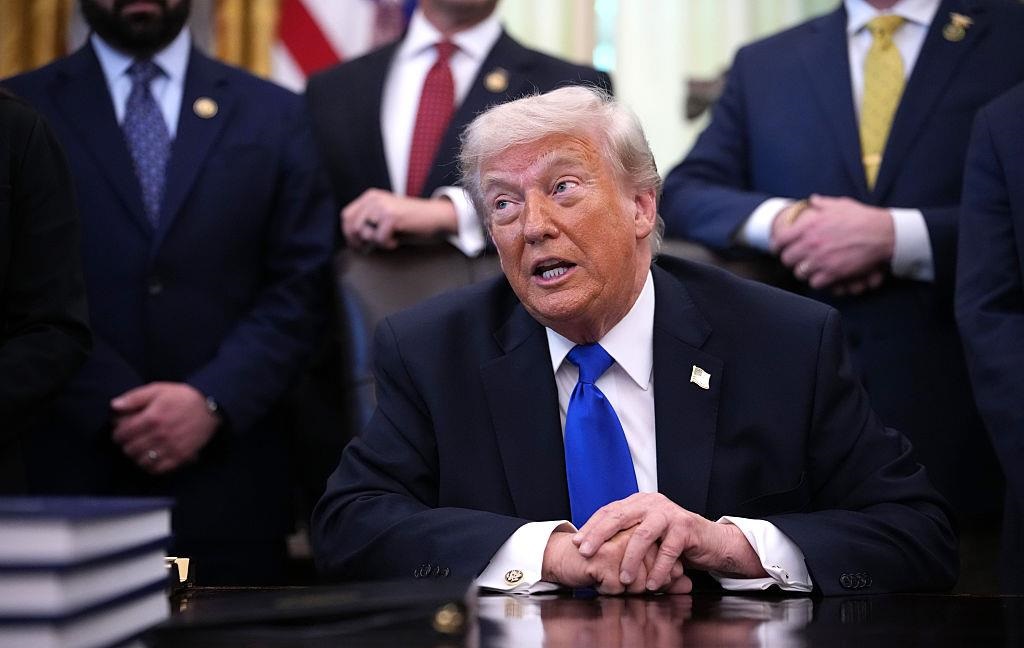 Фото для новини:Трамп виключив поміч Україні з проєкту бюджету США