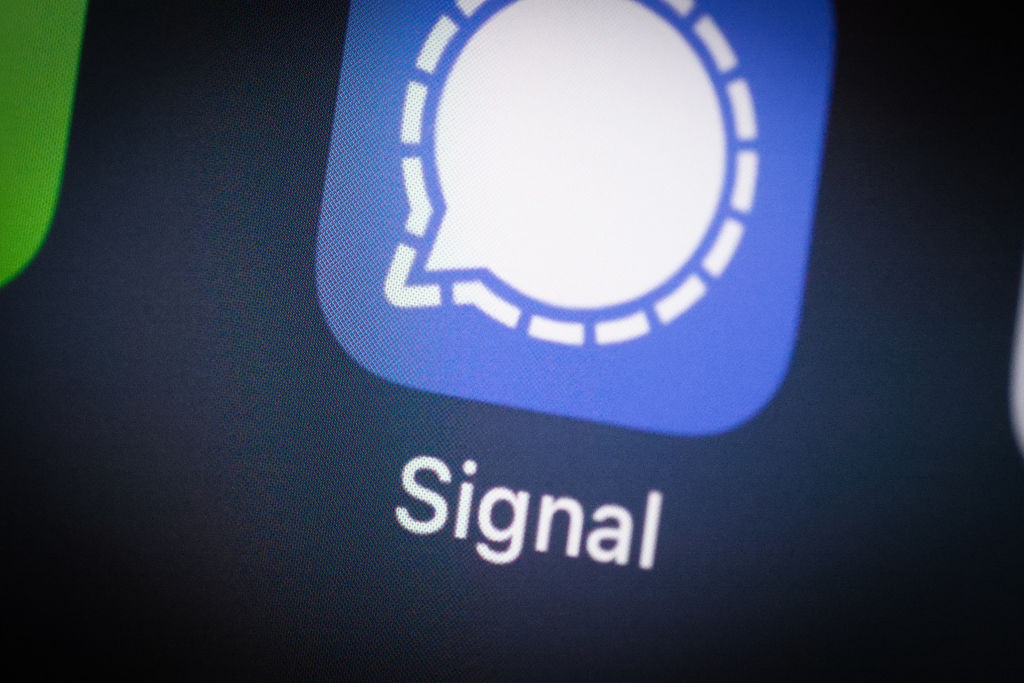 Фото для новини:ЦПД попередив про шахрайську схему у Signal