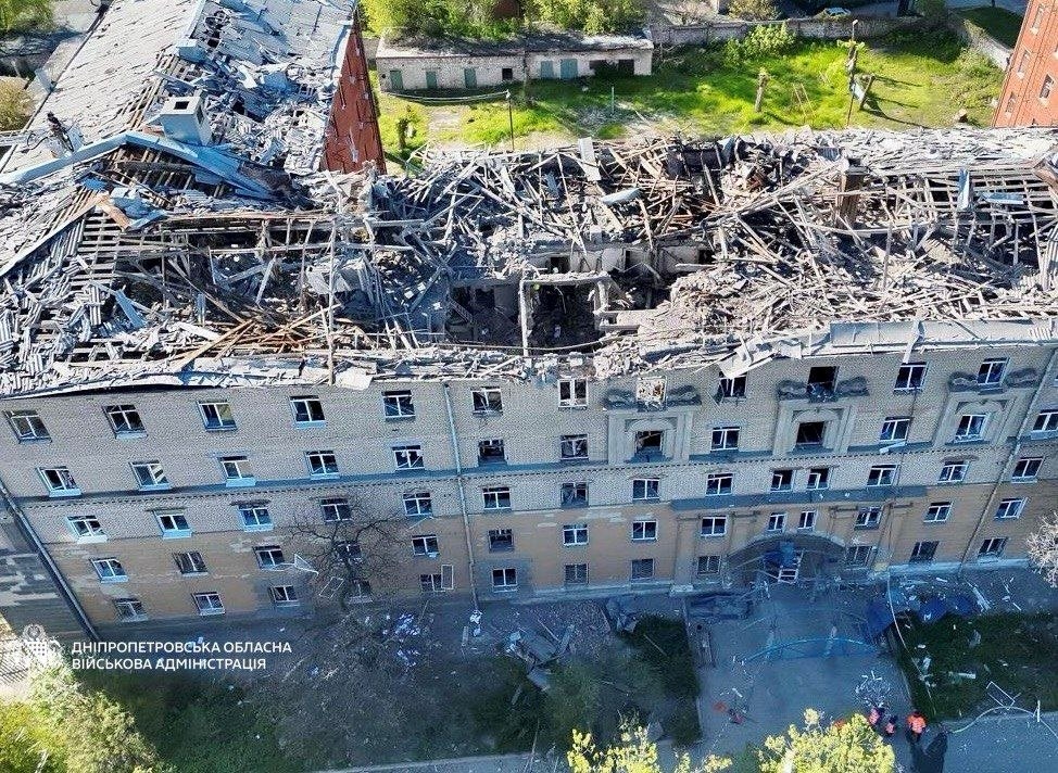 Фото для новини:У Дніпрі деблокували тіло загиблого
