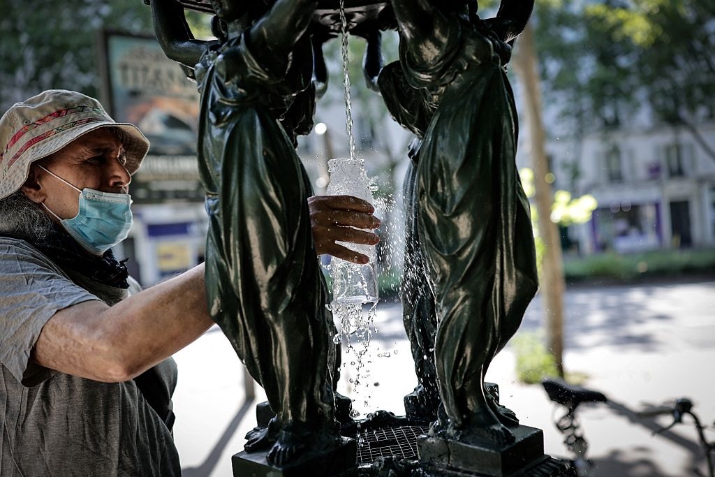 Фото для новини:У Франції температура сягнула 37&deg;C у травні