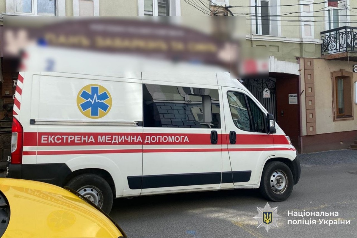 Фото для новини:У Вінниці постраждали двоє школярів через детонацію тренувальної гранати