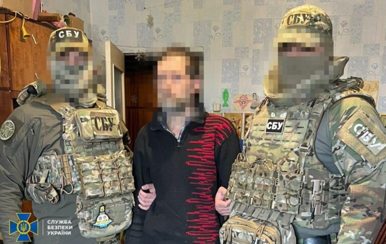 Фото для новини:У Запоріжжі ухилянт працював на ФСБ і маскувався під пенсіонера