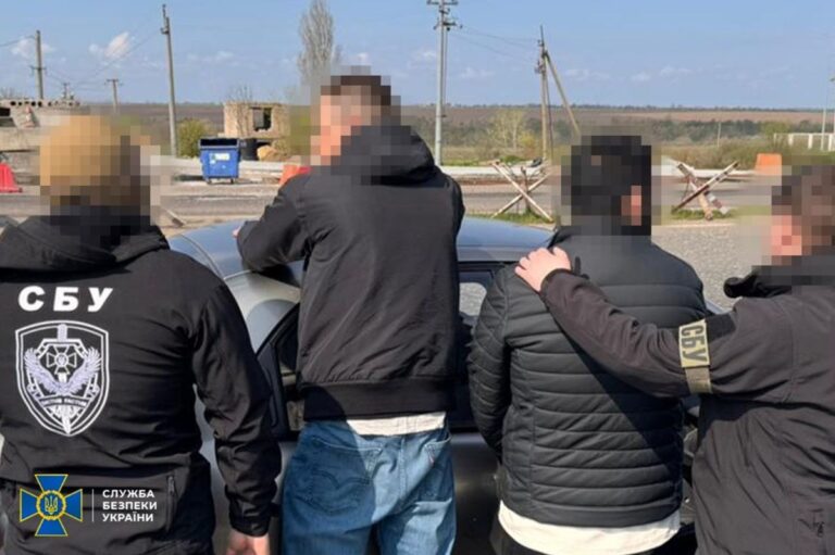 Фото для новини:В Україні викрили ще 7 ухилянтських схем і затримали організаторів оборудок