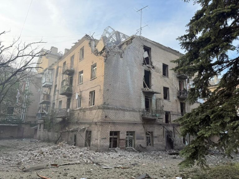 Фото для новини:Війська РФ вдарили по Дружківці, є загибла