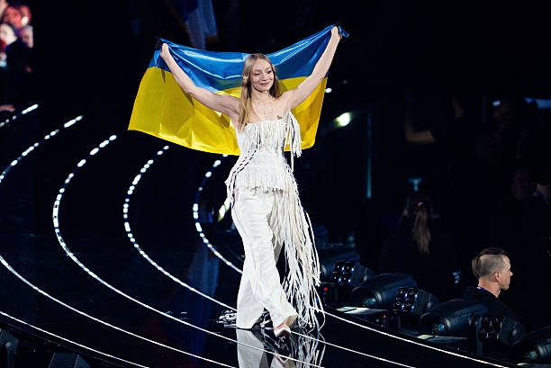 Фото для новини:Євробачення-2026: Lel&eacute;ka зі сцени вигукнула "Слава Україні!"