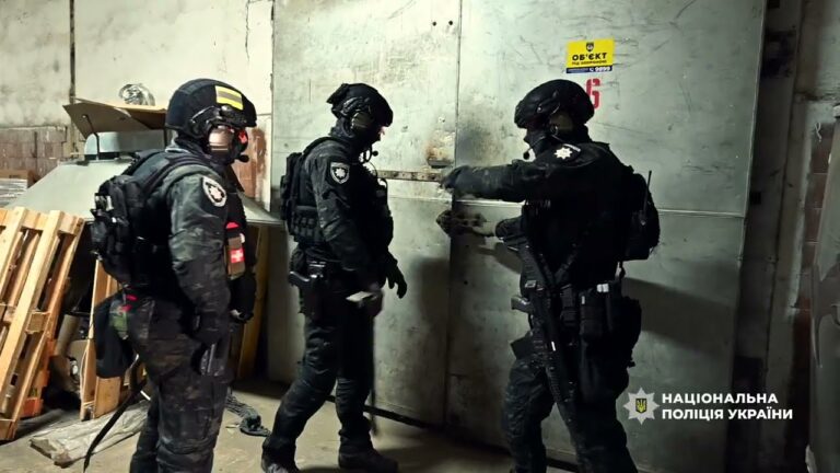 Фото для новини:Вейп-індустрія «у тіні»: ДСР Нацполіції провів масштабну спецоперацію по всій країні