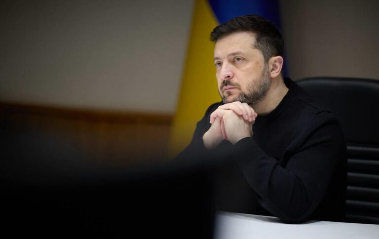 Фото для новини:Зеленський підтвердив удар по НПЗ у Ярославлі