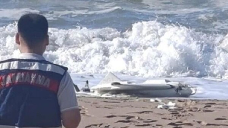 Фото для новини:Безпілотник із боєприпасами винесло на пляж Туреччини