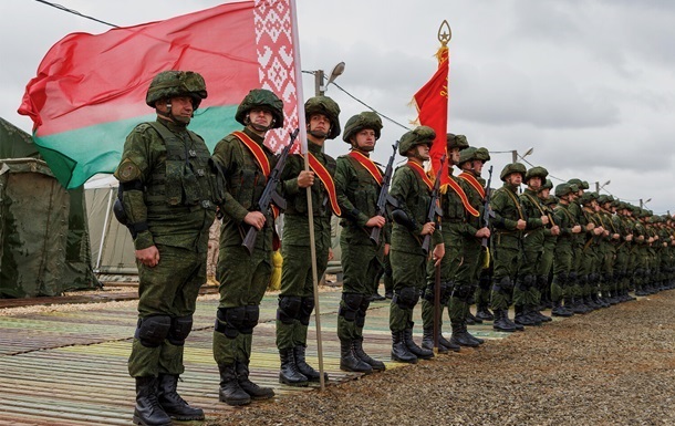 Фото для новини:Білоруська опозиція попередила Київ про підготовку Лукашенка до війни