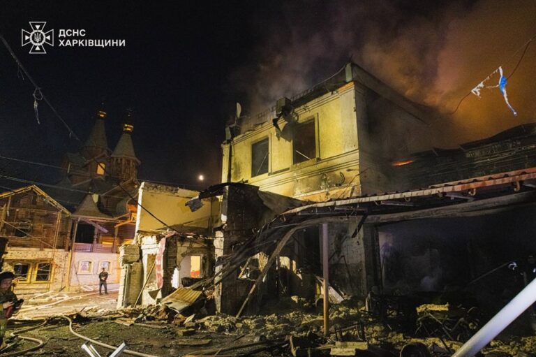 Фото для новини:ДСНС показала наслідки атаки на Харківщину