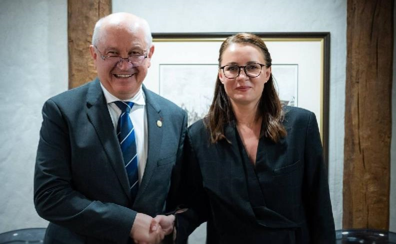 Фото для новини:Етнічним українцям у Молдові спростять отримання громадянства України