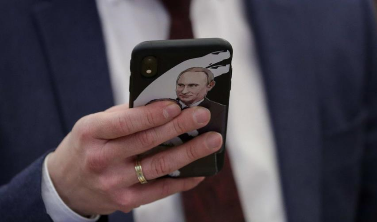 Фото для новини:ФСБ звинувачує іноземні спецслужби у прослуховуванні топ-чиновників