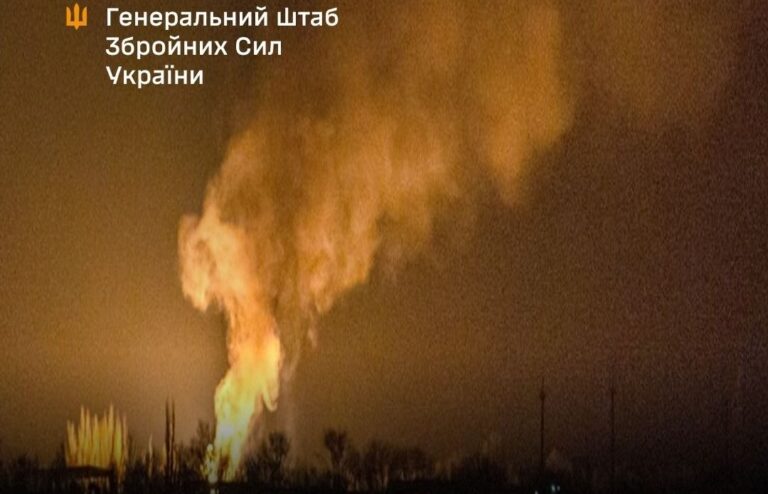 Фото для новини:Генштаб відзвітував по ураженню Таманьнефтегазу