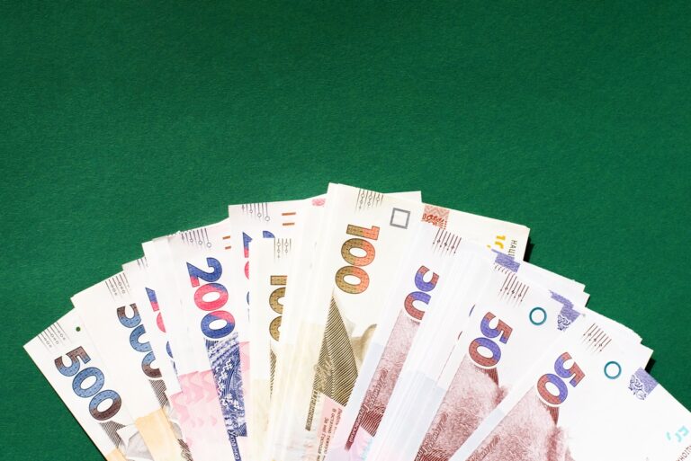 Фото для новини:Інфляція в Україні сповільнилася до 8,2%