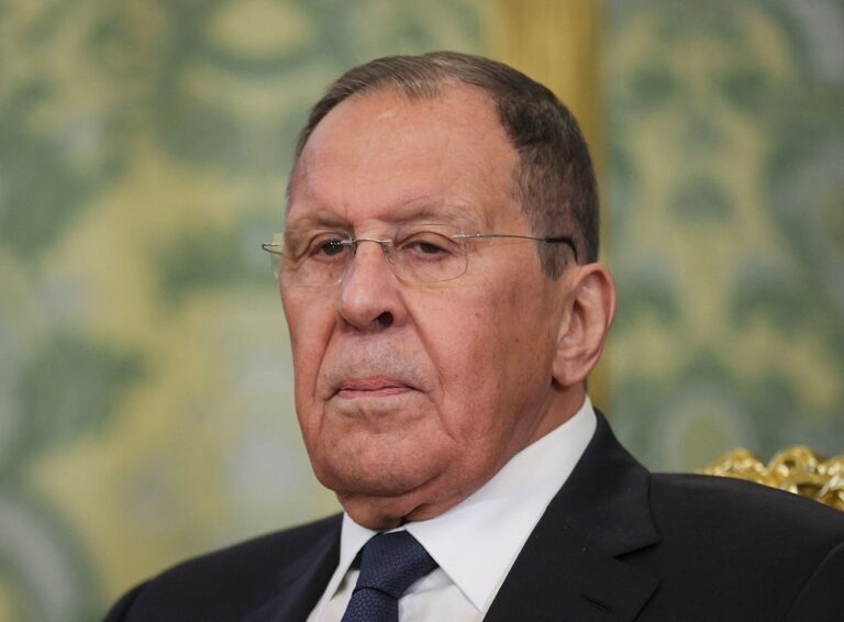 Фото для новини:Лавров поскаржився, що війна Байдена "стала війною Трампа"