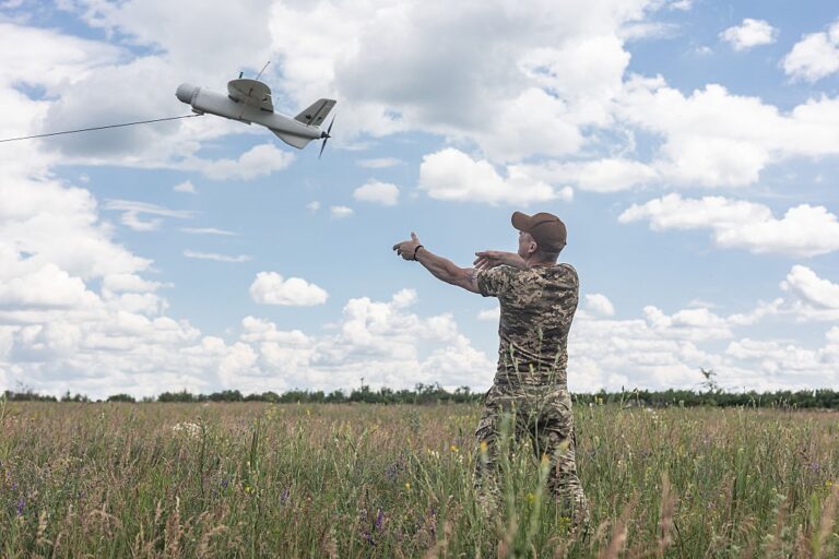 Фото для новини:Логістичний колапс. Дрони ЗСУ змінюють хід війни