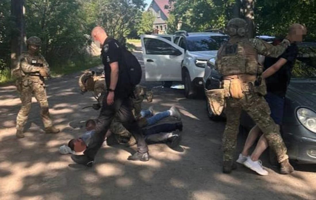 Фото для новини:Працівники ТЦК вимагали 250 тис. у військовозобов&rsquo;язаного
