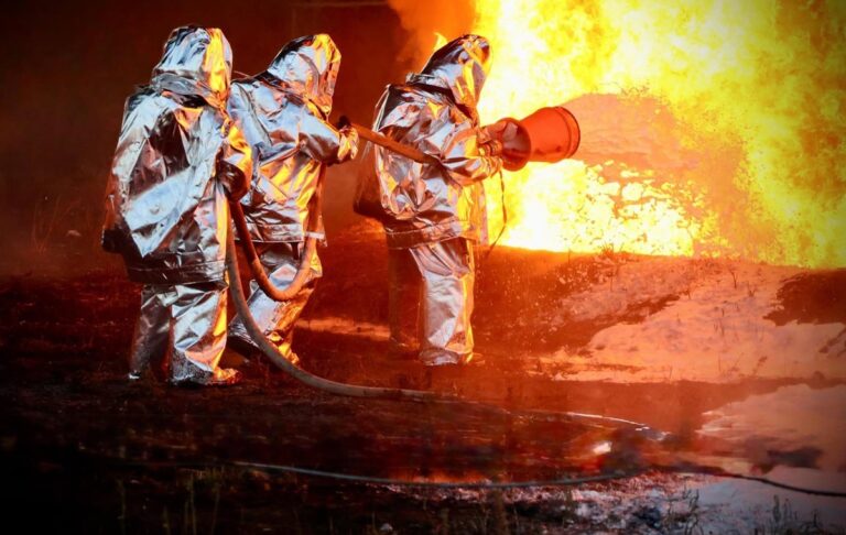 Фото для новини:РФ атакувала об'єкт інфраструктури у Кропивницькому