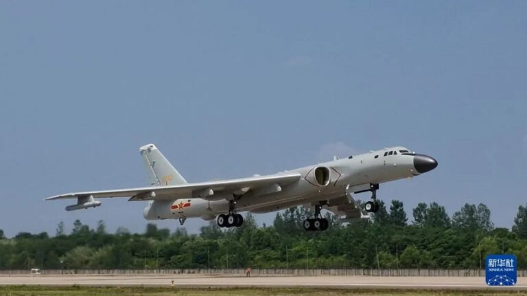 Фото для новини:Росія і Китай провели спільні військові навчання