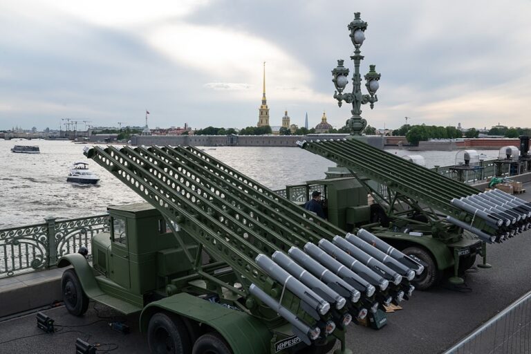 Фото для новини:Росія збільшує військову присутність біля Фінляндії - ЗМІ