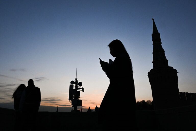 Фото для новини:Росіянам готують "паспортний контроль" для доступу до мережі