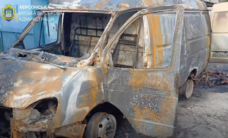 Фото для новини:Росіяни атакували дроном ринок у Херсоні