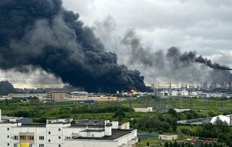 Фото для новини:"Що відбувається?": Сибіга звернувся до москвичів