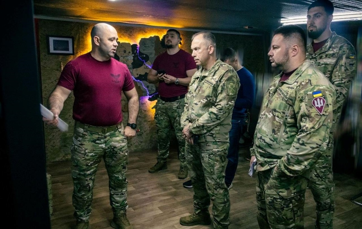 Фото для новини:Сирський оцінив ситуацію на Олександрівському напрямку