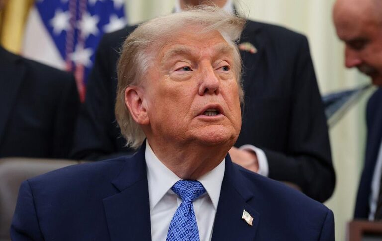 Фото для новини:Трамп назвав "найсерйознішу загрозу" для США