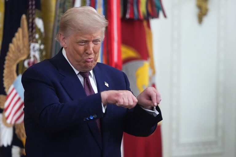 Фото для новини:Трамп розповів, що "врятувало" Київ від захоплення