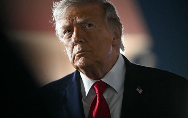 Фото для новини:Трамп зробив заяву про зустріч Зеленського і Путіна