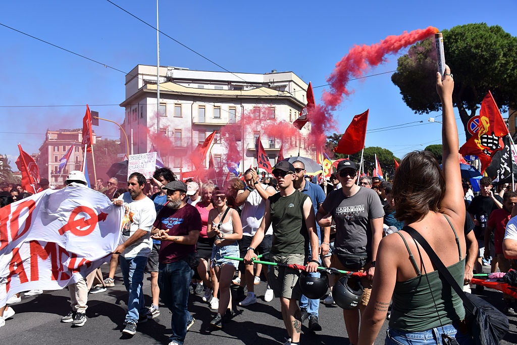 Фото для новини:У Римі відбувся масовий мітинг проти міграції