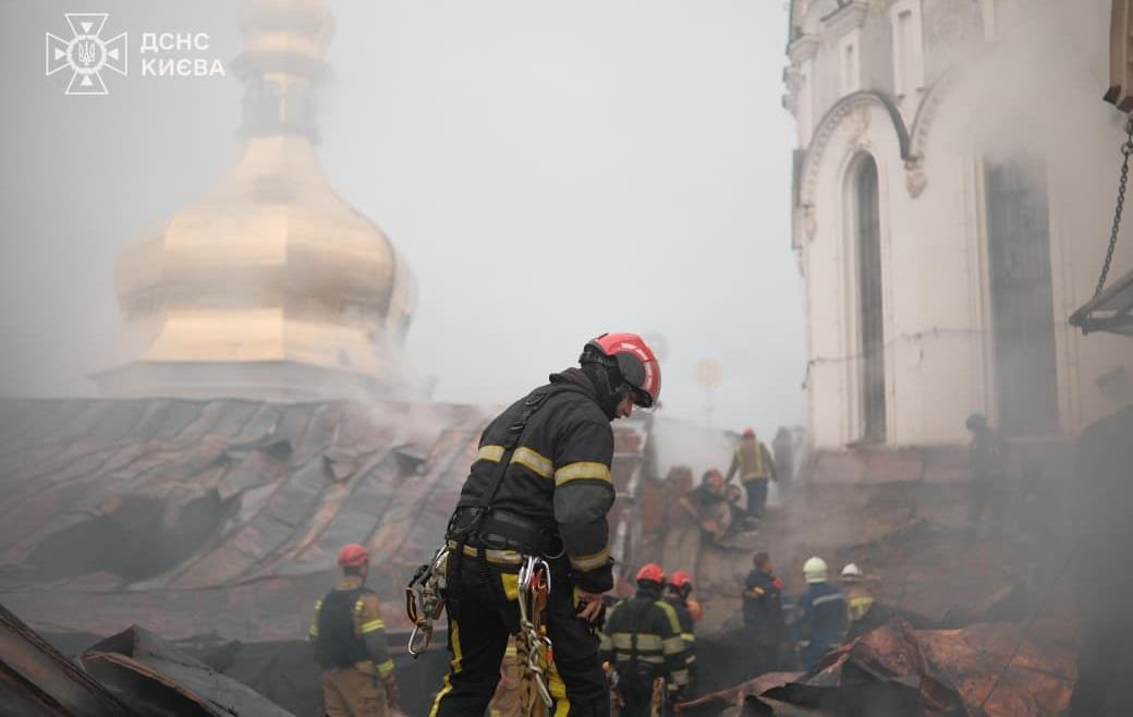 Фото для новини:Удар по лаврі в Києві: названо суму збитків