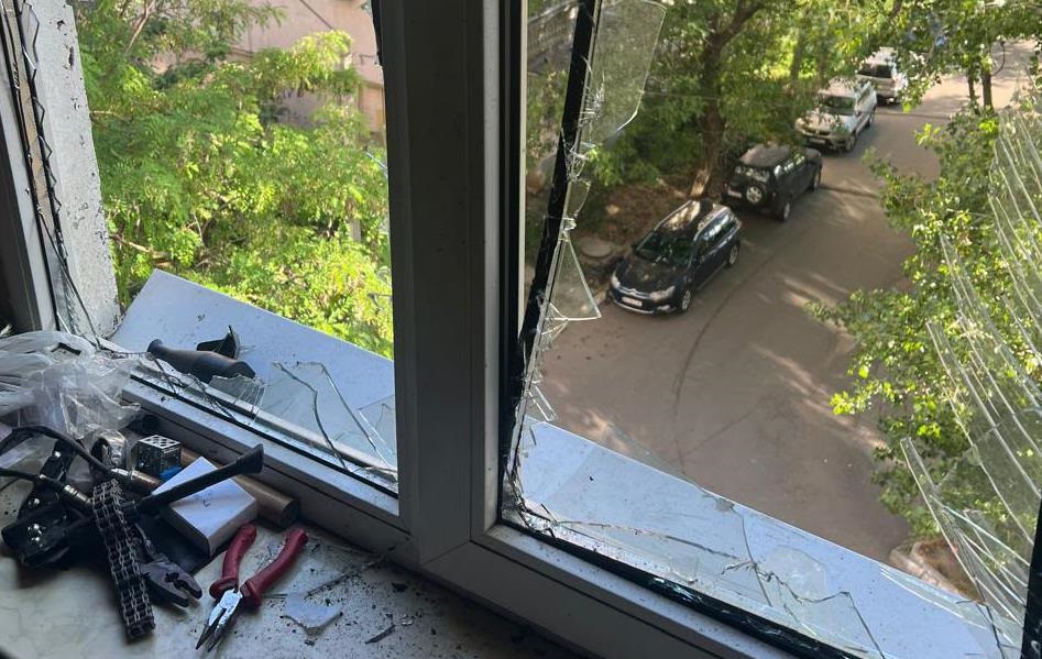 Фото для новини:В Одесі стався вибух багатоповерхівці, є постраждалий