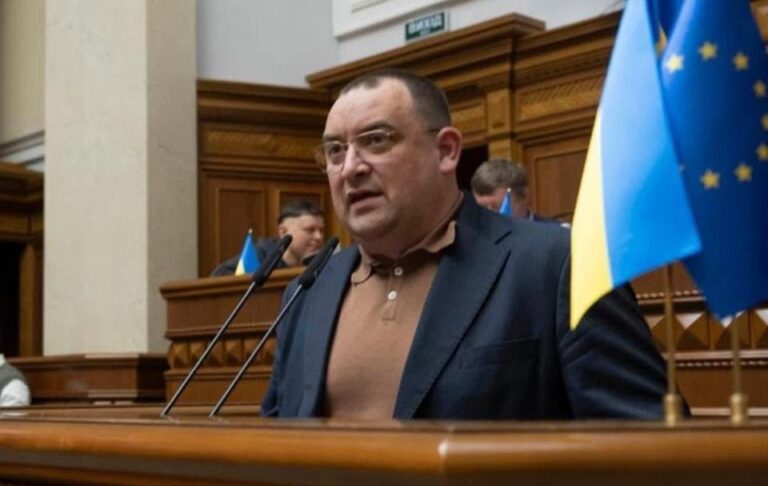 Фото для новини:ВАКС обрав запобіжний захід нардепу Кузьміних