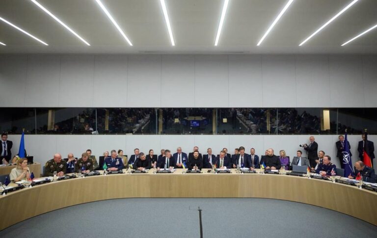 Фото для новини:Зеленський назвав три головні рішення "Рамштайну"