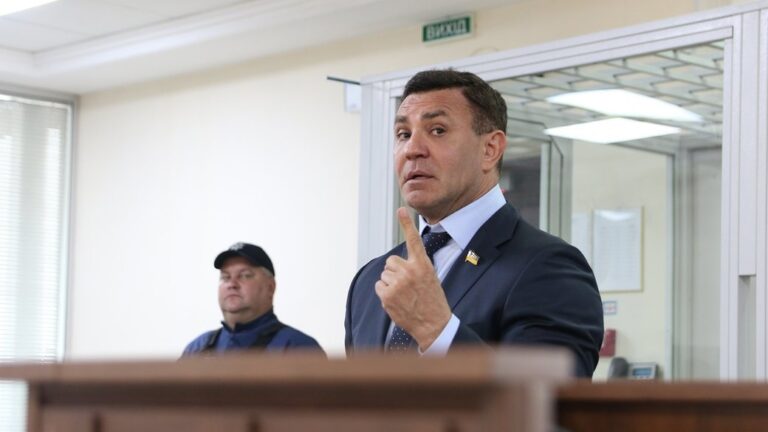 Фото для новини:10 мільйонів за свободу: Тищенко вніс заставу у гучній справі