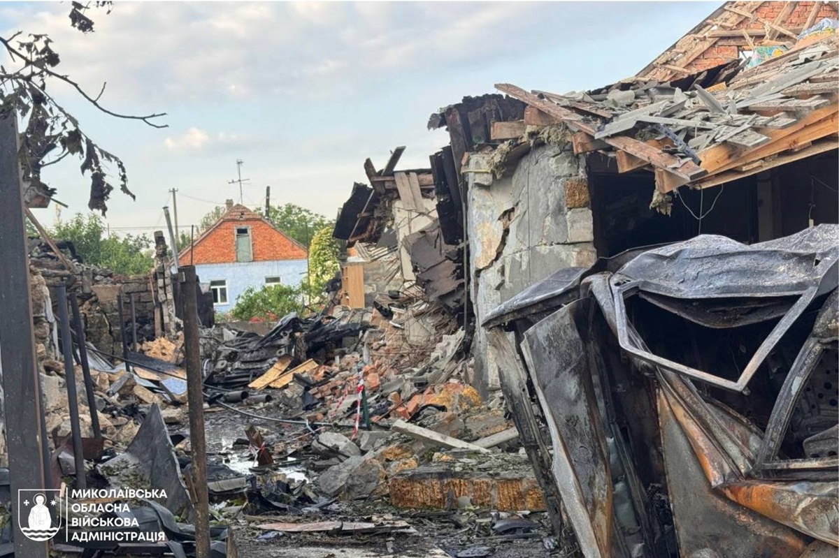 Фото для новини:Армія РФ обстріляла Очаків: восьмеро поранених
