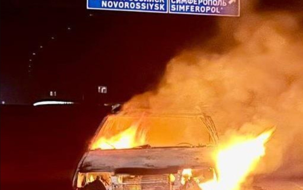Фото для новини:Атака на Крим: стало відомо де спалахнули пожежі