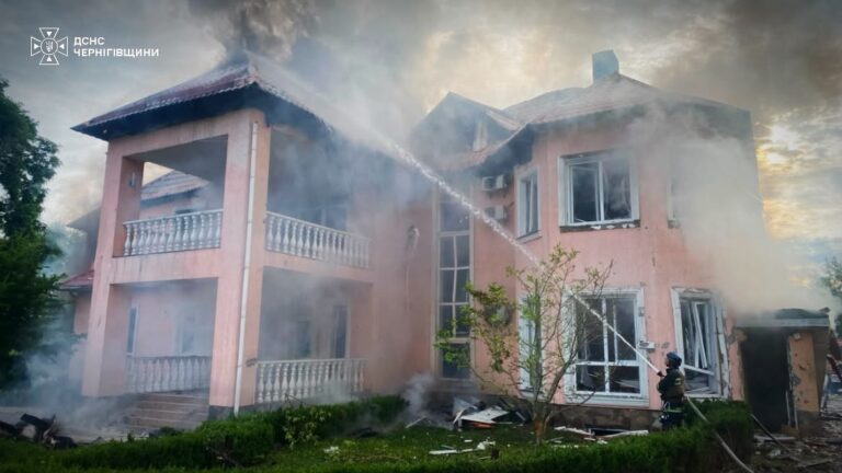 Фото для новини:Чернігівщина вчергове опинилася під обстрілом РФ