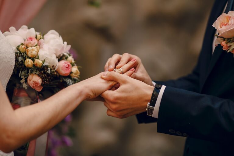 Фото для новини:Де в Україні одружуються найчастіше: названі регіони-лідери