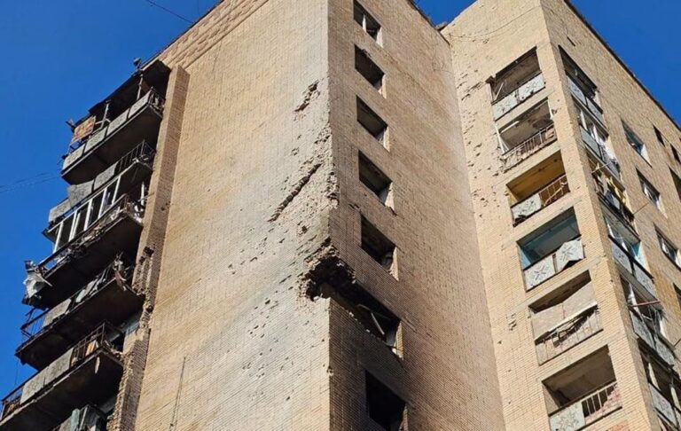 Фото для новини:Краматорськ, Слов’янськ і Дружківка під вогнем: є постраждалі