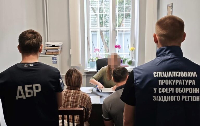Фото для новини:На Закарпатті військовій нарахували 1,5 млн за службу, якої не було