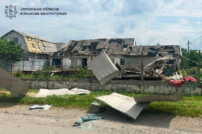 Фото для новини:Понад тисячу ударів: наслідки атаки на Запоріжжя та область