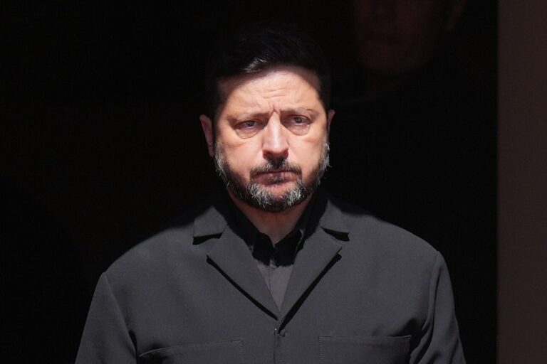 Фото для новини:Президент закликав українців готуватися до "дуже важкої зими"