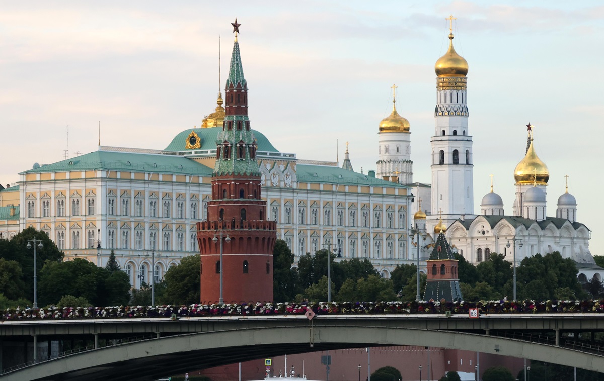 Фото для новини:РФ пропонує США та Ірану "майданчик для мирного діалогу"