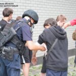 Фото для новини:РФ вдарила по багатоповерхівці в Запоріжжі: під завалами люди