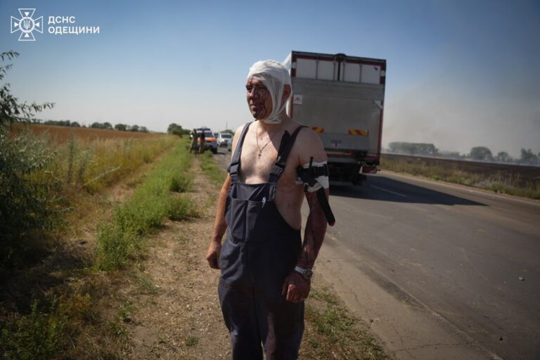 Фото для новини:Росіяни атакували Одещину: четверо поранених